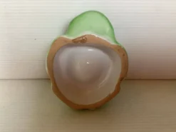 Coquetier grenouille en céramique verte