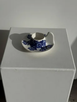 Coquetier à main bleu et blanc vintage, Pologne
