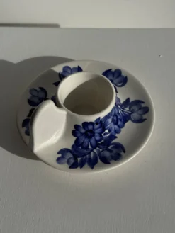 Coquetier à main bleu et blanc vintage, Pologne