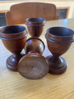 4 coquetiers bois