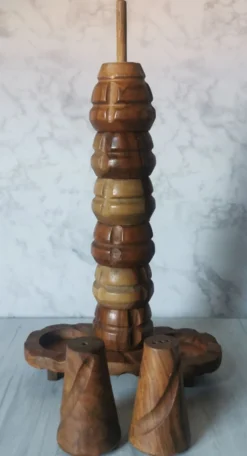 Coquetiers bois sculpté salière et poivrière