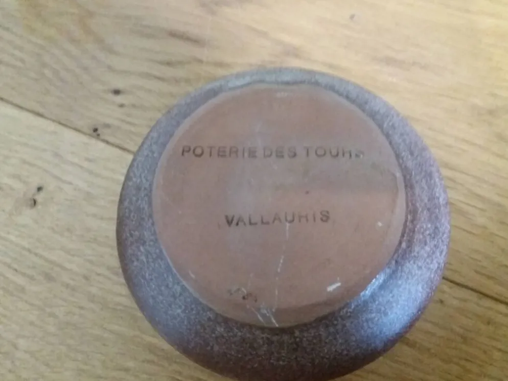 Coquetiers dépareillés en grès