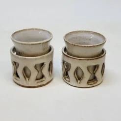 2 coquetiers en céramique signés