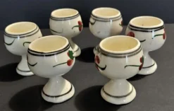 Coquetiers en faïence série de six début XXème