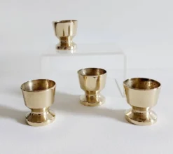 Coquetiers en laiton