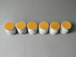 6 coquetiers en marbre blanc veiné gris, années 70
