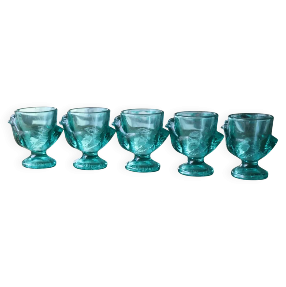 5 coquetiers en verre opalin moulé – décor poussin verrerie d'Arques