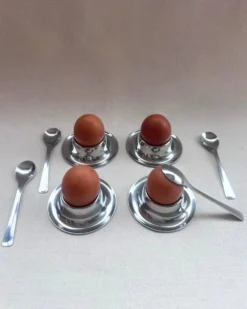 Coquetiers et cuillères