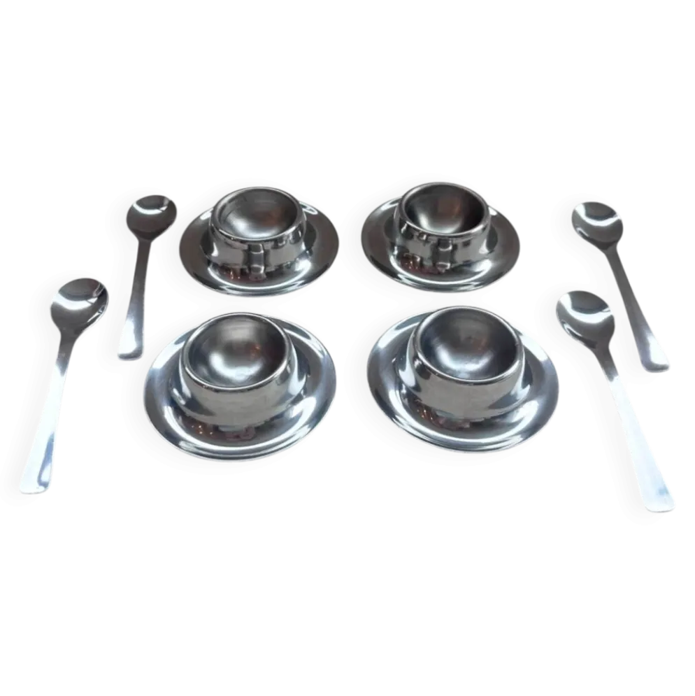 Coquetiers et cuillères