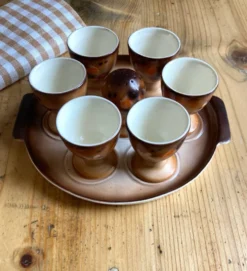 Coquetiers et salière