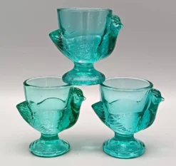 3 coquetiers français vintage verre turquoise forme poule luminarc