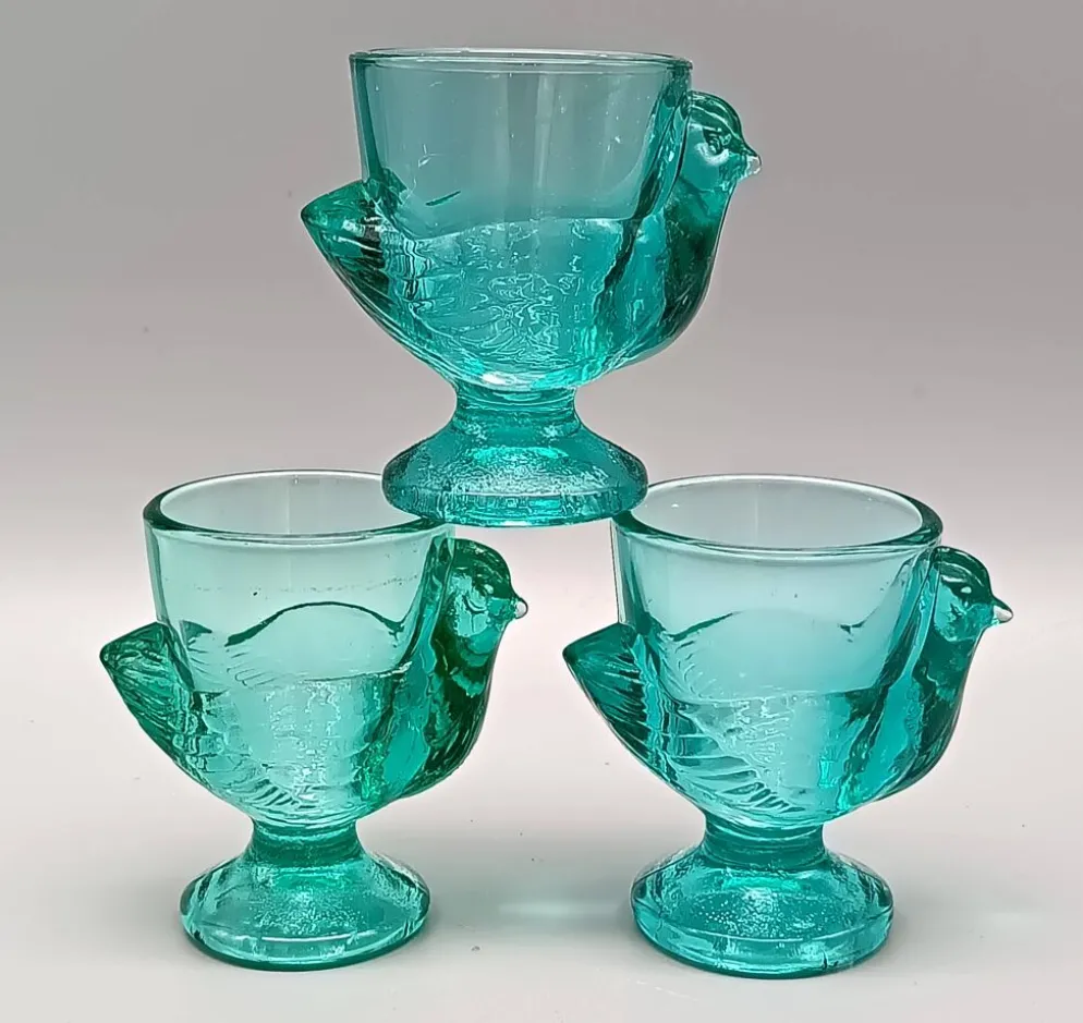 3 coquetiers français vintage verre turquoise forme poule luminarc