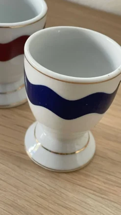 4 coquetiers porcelaine vintage