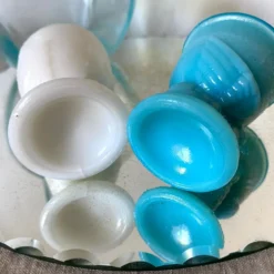 Coquetiers poule ancien en opaline
