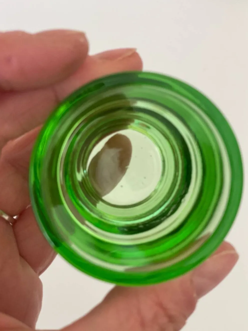 6 coquetiers verres à digestif Lever en verre vert