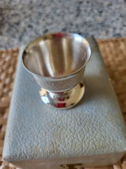 Coquetier vintage