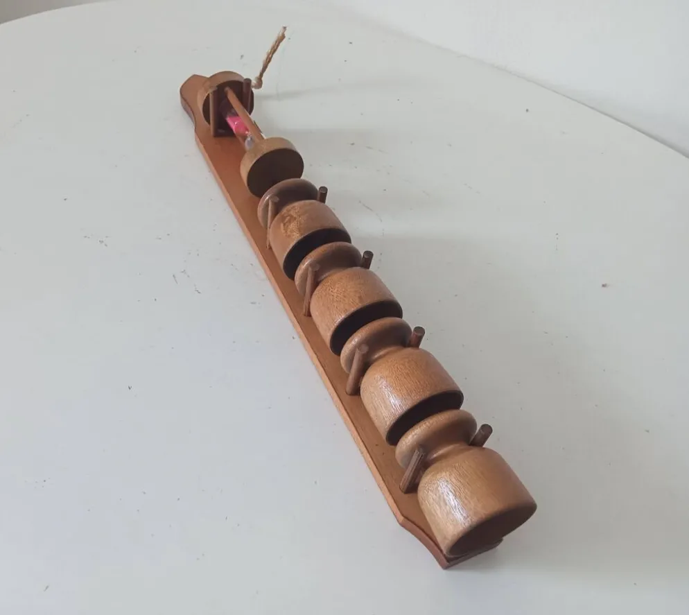 Coquetier vintage en bois années 70