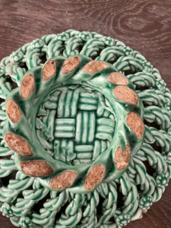 Corbeille en céramique tressée