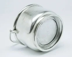 Corbeille industrielle à sucre, en laiton argenté, Pologne, 19e siècle