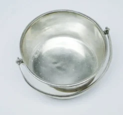 Corbeille industrielle à sucre, en laiton argenté, Pologne, 19e siècle