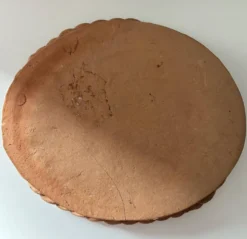 Corbeille tressée en terre cuite naturelle