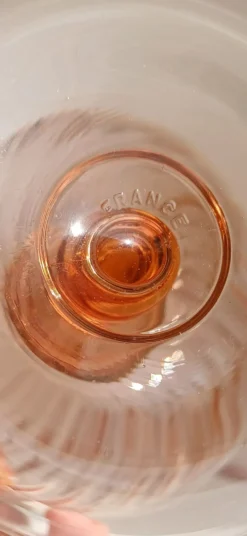 Coupe a champagne rose , rosaline