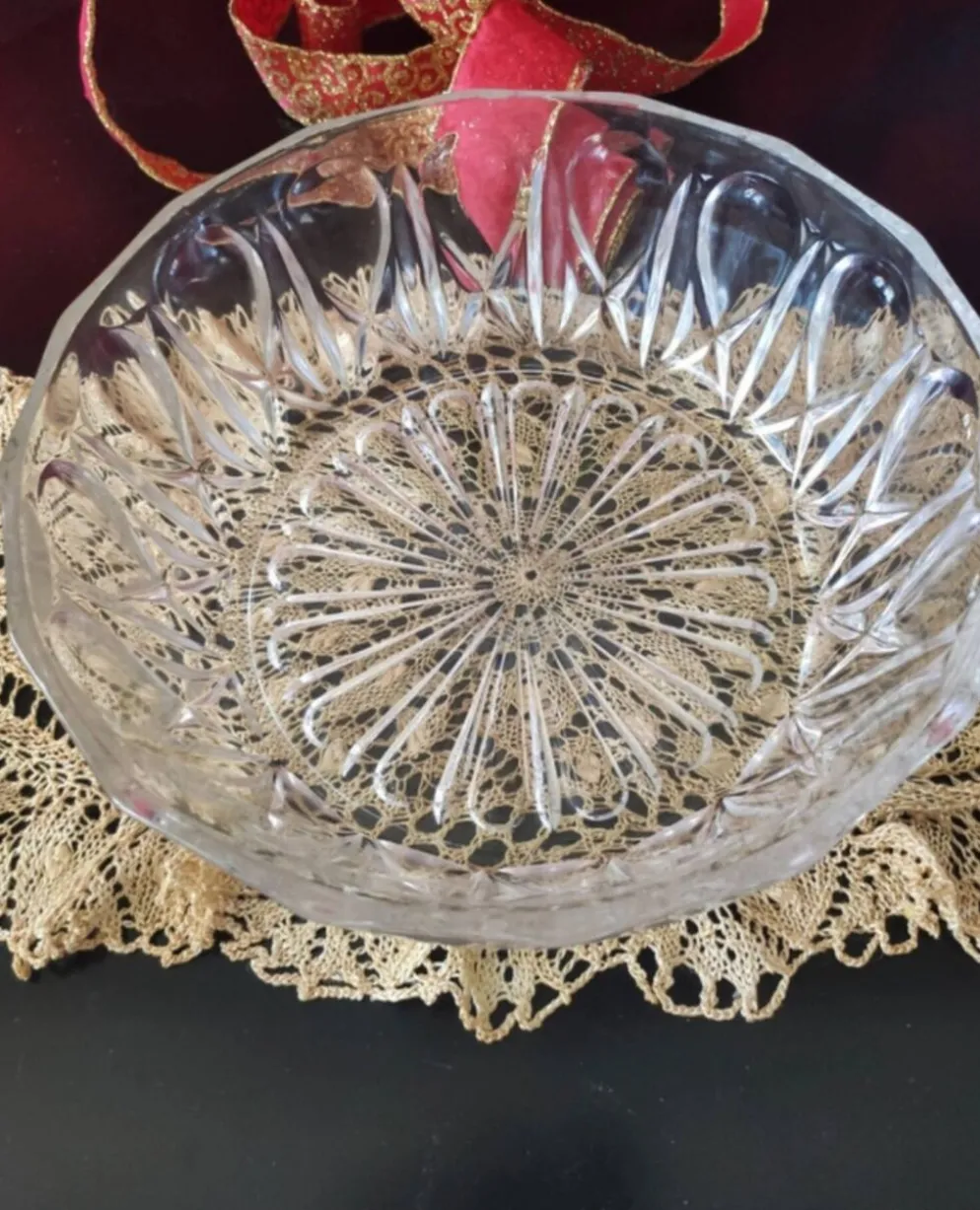 Coupe centre de table en verre moulé, Reims