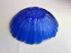Coupe décorative bleu cobalt