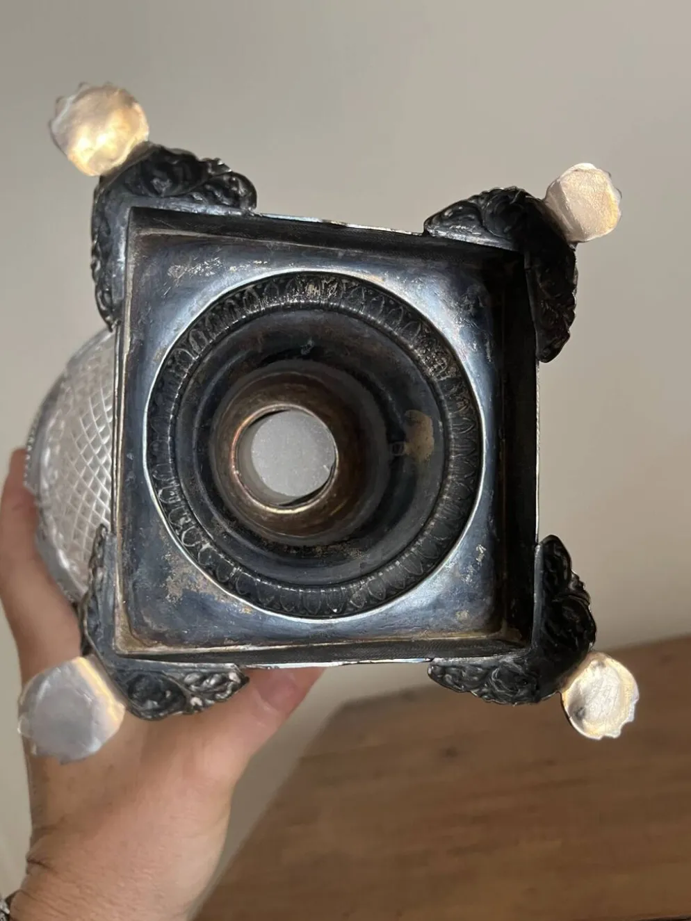 Coupe, drageoir en cristal taillé et métal argenté – style Restauration