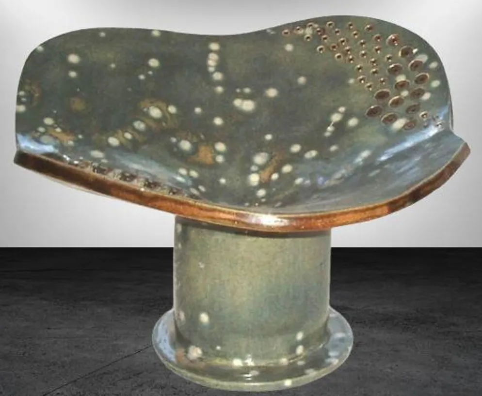 Coupe en céramique contemporaine