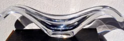 Coupe en cristal estampillée Baccarat France, design art de la table