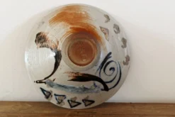 Coupe en grés signée Marie Cots