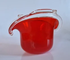 Coupe en verre de Murano rouge vintage Italie