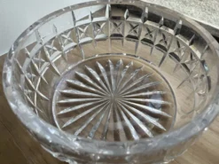 Coupe en verre et cristal taillé