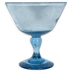 Coupe en verre soufflé