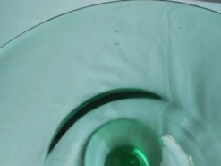 Coupe en verre sur pied