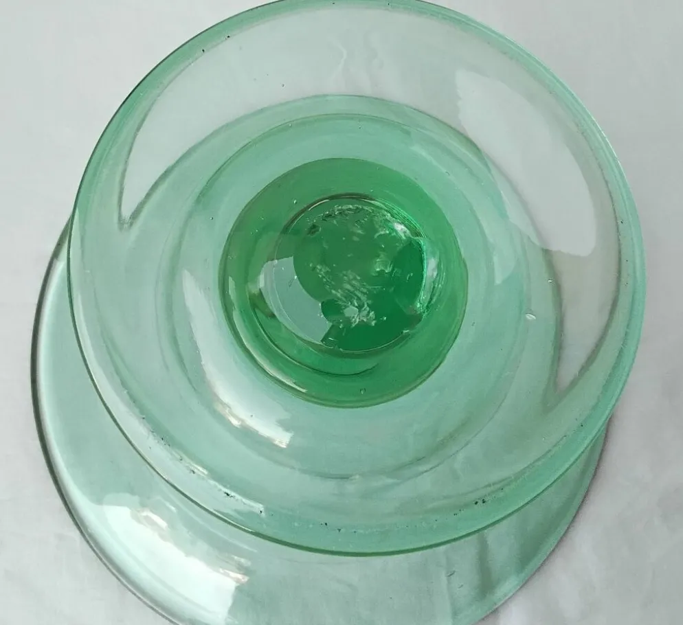 Coupe en verre sur pied