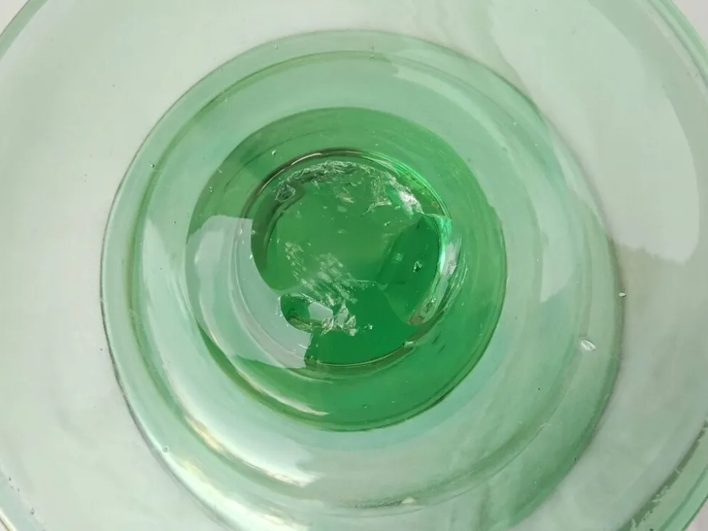 Coupe en verre sur pied