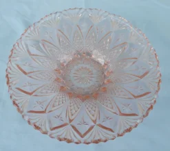 Coupe en verre taillé