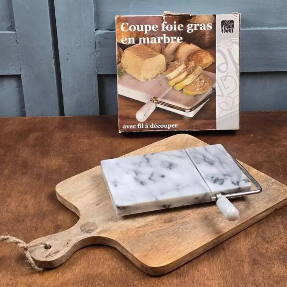 Coupe foie gras en marbre avec fil à découper, état neuf