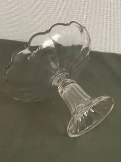 Coupe à fruit en verre