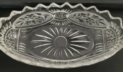 Coupe à fruits corbeille en verre moulé des années 70