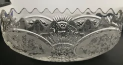 Coupe à fruits corbeille en verre moulé des années 70