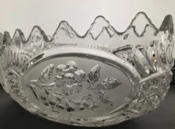 Coupe à fruits corbeille en verre moulé des années 70