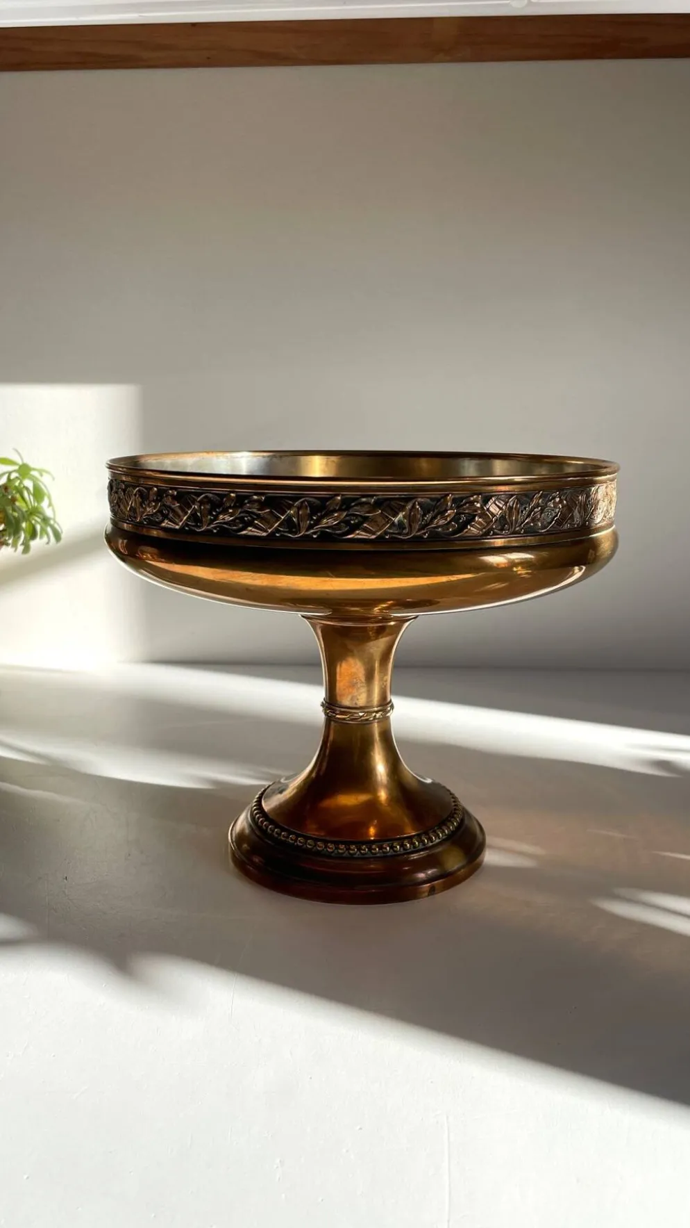 Coupe à fruits en métal argenté bronzé