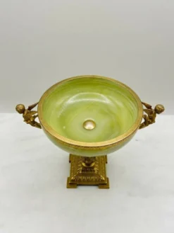 Coupe à fruits tazza en onyx et bronze XIXe siècle