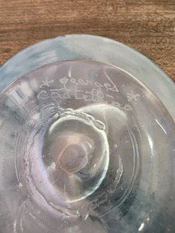 Coupelle en verre soufflé d'art signée Georges Castellino