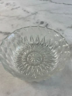Coupelle en verre taillé 11cm
