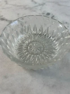 Coupelle en verre taillé 11cm