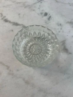 Coupelle en verre taillé 11cm